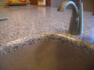 Contoh Solid Surface pada Kitchen Set