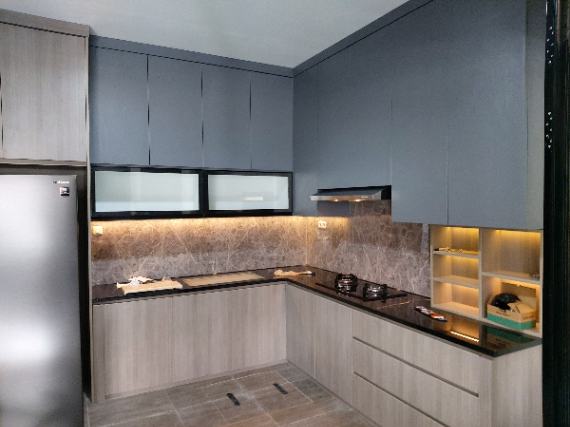 Jasa kitchen set Suvarna Sutera Tangerang
