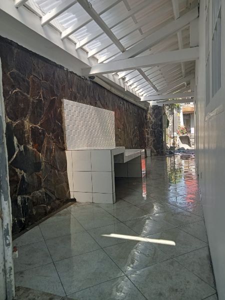Lantai Keramik Rumah