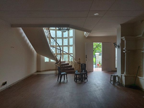 Sebelum renovasi rumah di puspitaloka bsd