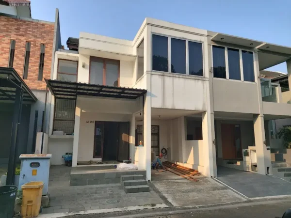 proyek renovasi rumah di Townhouse Emerald Bintaro oleh Intinusa Bangun Persada
